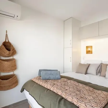 1 - Qg Apartment